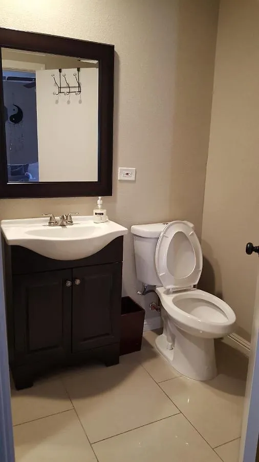 Beautiful 3 Bed/2 Bath Cozy Get Away Home Las Vegas